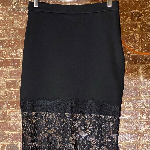 Zara Dresses & Skirts - ZARA - Black midi skirt with Lace bottom